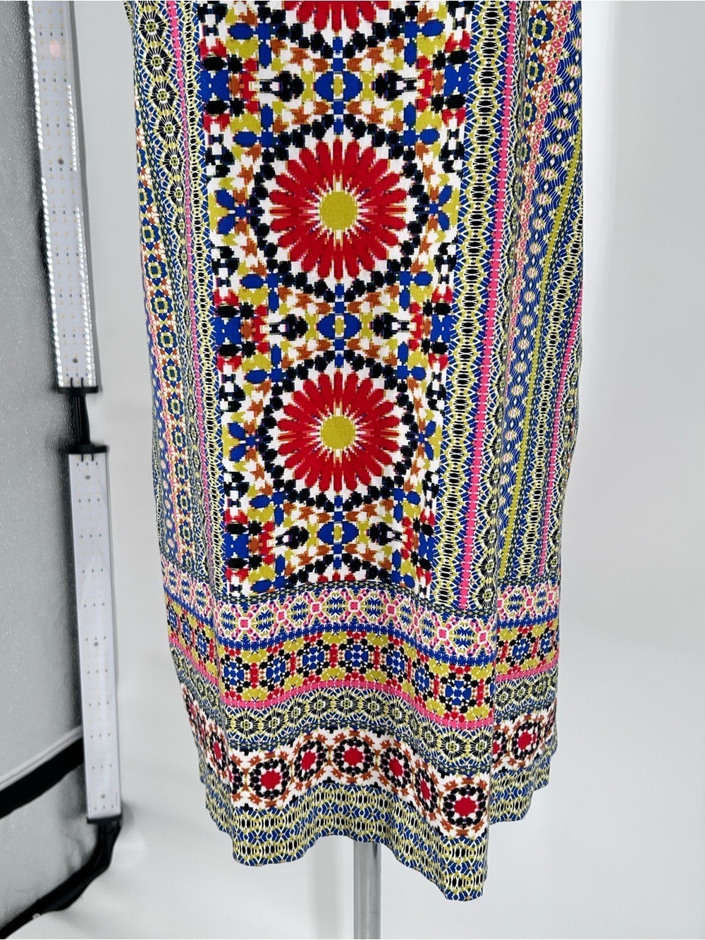 London Times Sleeveless Medallion Mosaic Print Dress Medium - Picture 5 of 12